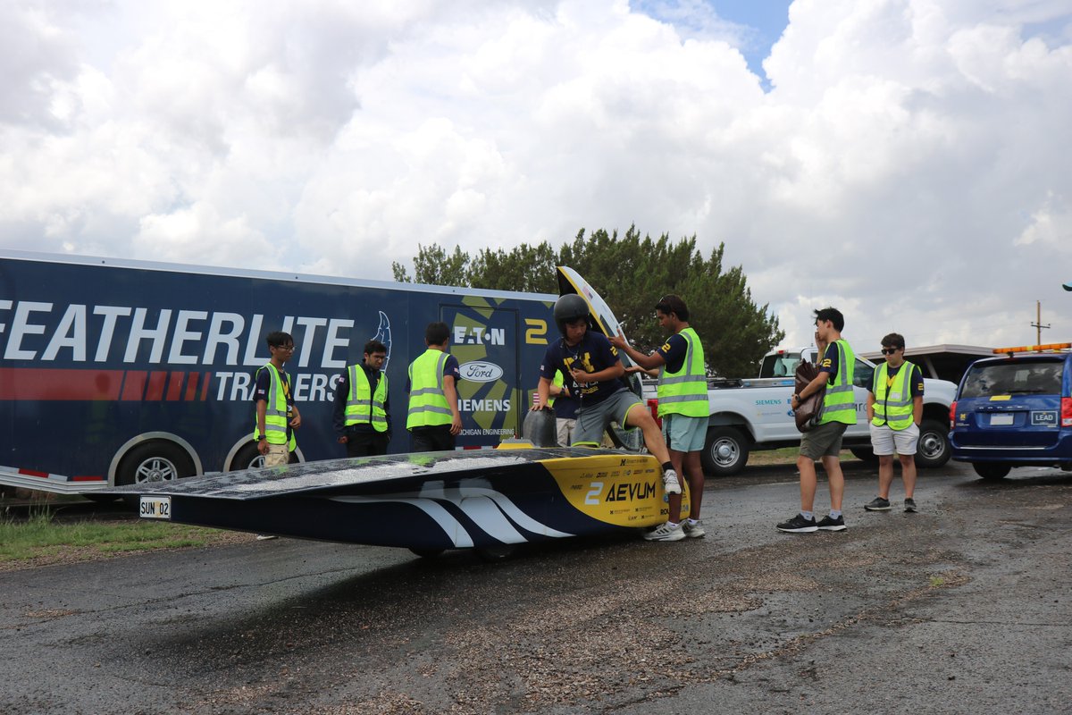 UMSolarCarTeam's tweet photo. The past two days were filled with unwavering rain that challenged our ability to safely drive Aevum on the road. While Aevum drove successfully into Albuquerque and through Texas, the thunderstorms and flood warnings caused us to trailer for part of the route.

#MichiganSunRun https://t.co/j4FN25UXao