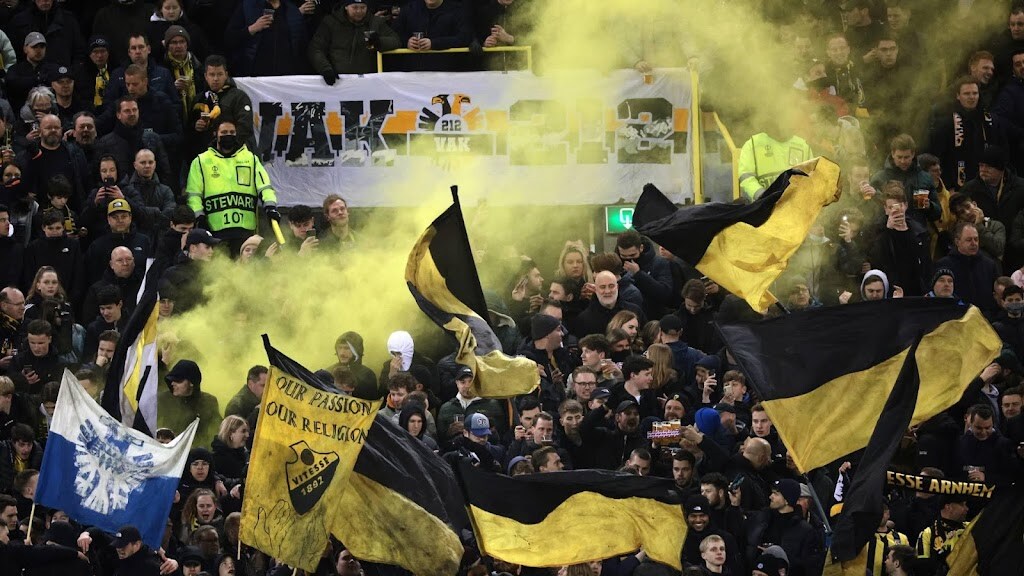 This is an underestimated technique to spike some interest within the team.

It's very effective, and we got plenty of these tricks that we use during the game.

The most important factor to win though?

NEWBURTON ULTRAS!

x.com/basestacking/s…