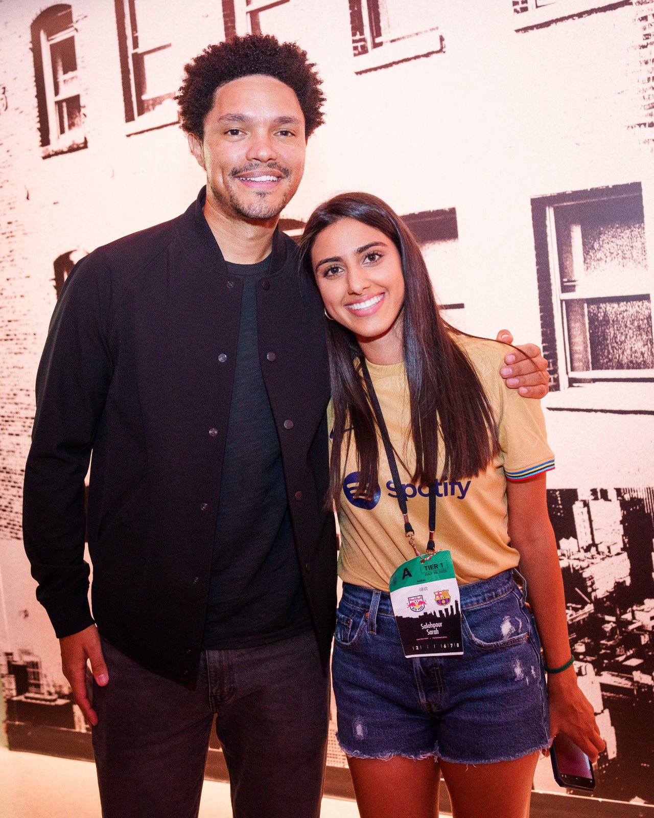 Sarah 🇮🇷 on Twitter: "so this happened… 😭 https://t.co/1MeLSiMbRc