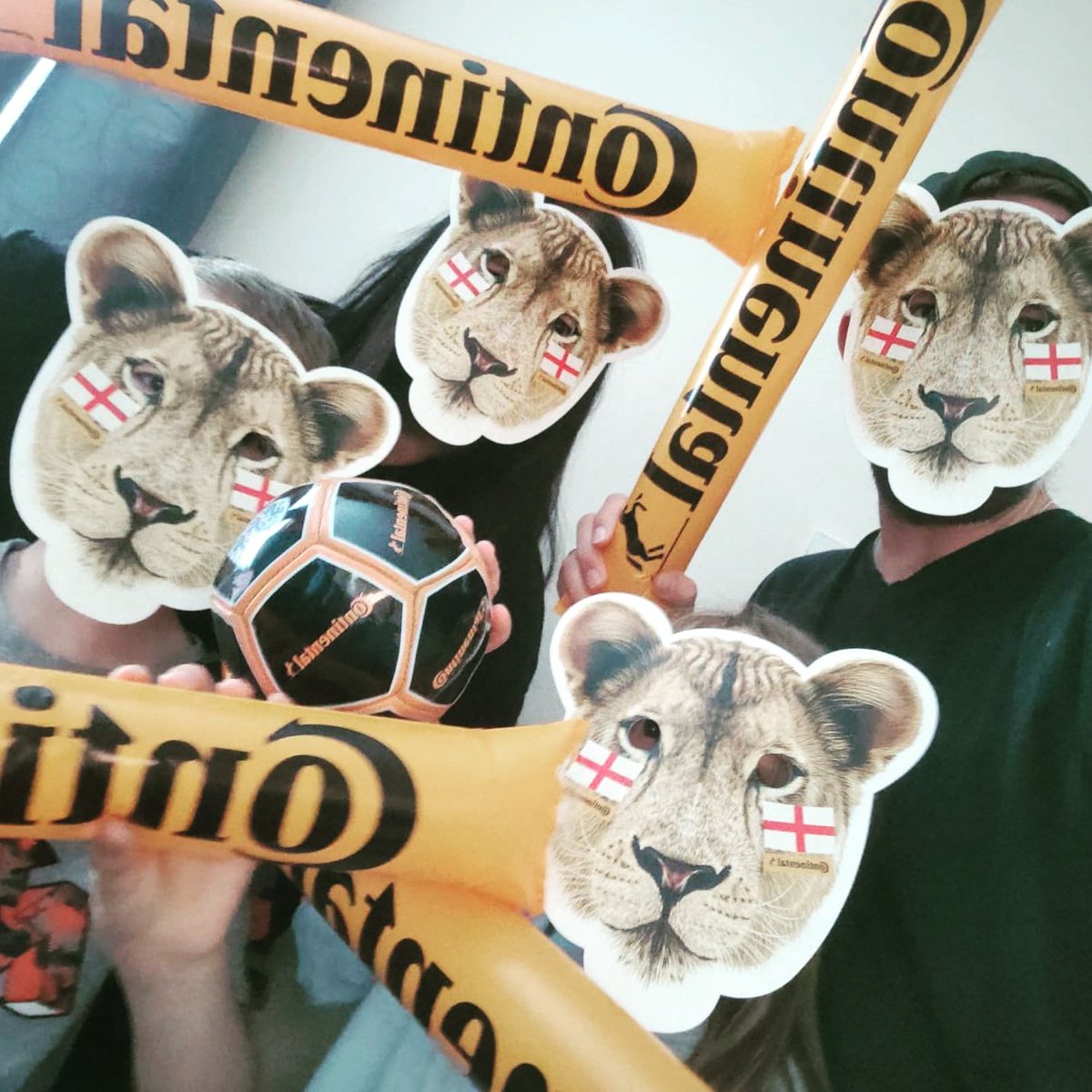 CazZombie's tweet photo. CONGRATS to the Lionesses beating Germany 2-1! What a great, and nail biting, game! Well done ladies! 🦁
#womensfootball #lionesses #england #itscominghome #football #englandvgermany #continental https://t.co/zQ33JbjECF
