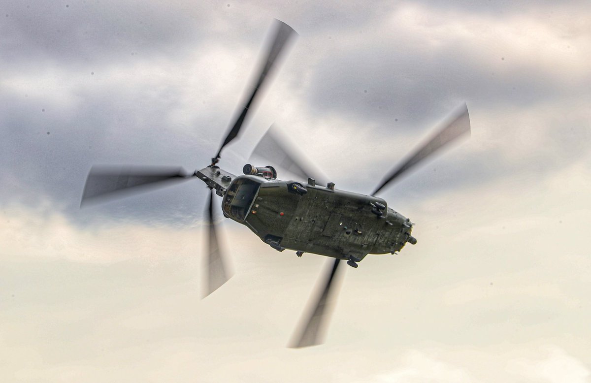 DEL Aviation tweet media