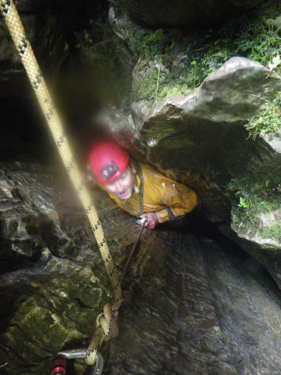 Great workout down Link Pot yesterday with energetic crawling, thought-provoking steps across the canyon and into Tiger's Inlet and the ever-lovely entrance pitch. We saved the Serendipity pitches and Easy Street for a day with less rain in the forecast. Chris, Nick &amp; Paul.