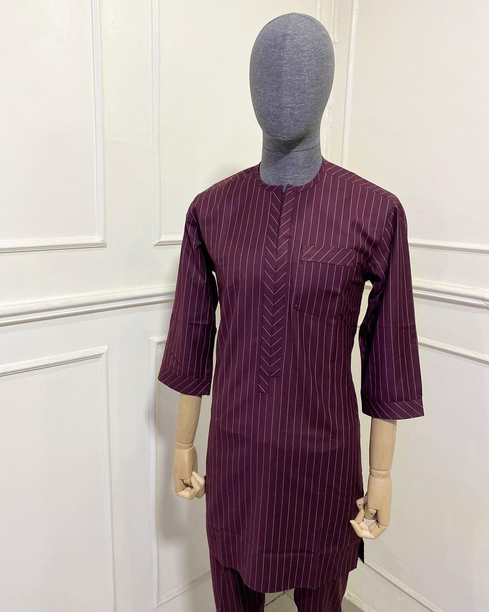 Tolufit's tweet photo. Wine Stripe Kaftan.
.
Tailored By Tolufits Bespoke ✂️.
.
Kindly Rt 🙏🤲 https://t.co/5uQQs4Flqg