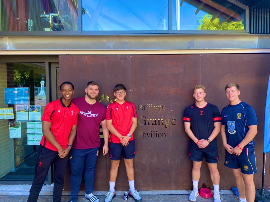 MichaelConnor06's tweet photo. Thank you to @MujiDCO @CricketWales for inviting our team to support delivery at @Grange_Pavilion 🏈🏏🏓 and a big thank you to my coaches for providing a fantastic event for the children 👏🏻👏🏻 @WRU_Community @JacWoodJones1 @NoohOmar21 @AliAbdi_ https://t.co/cqkBtNi7Na