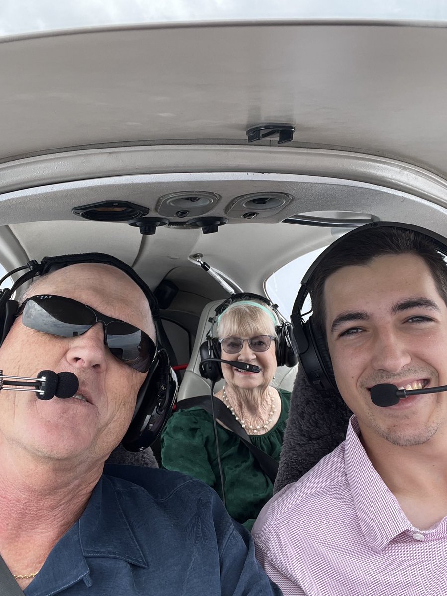 AverageDennis's tweet photo. Great day . Mom, Shane and me flew to Del Mar . Mom and me may have taken too much Xanax !!! Let’s win a race !!!! https://t.co/II2Jznqvan