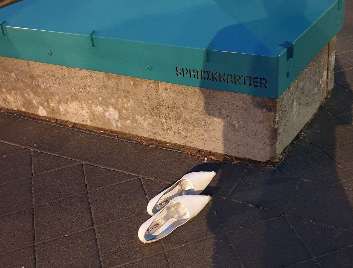 Een sprookje in Maastricht. Welke prinses past deze muiltjes 🌹