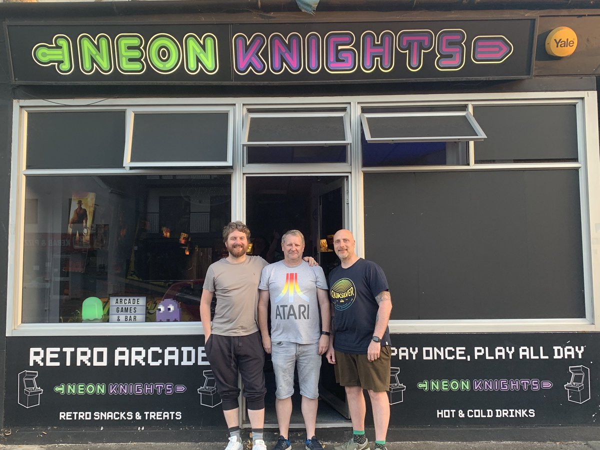 NeonKnightsCafe's tweet photo. Thanks to all of you that came and supported us over the last 3 years! We had a blast! Hope you did too! https://t.co/IoevYxbPcr