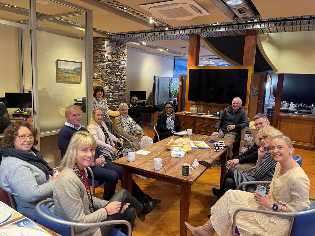 FirstNationalWK's tweet photo. Lucky to have Antonette Singh share her knowledge this morning. Upskilling and updating us on all of First National's latest innovations. #fntraining #realestatelife #wanakarealestate @FirstNationalNZ https://t.co/3oRcyY3TSE