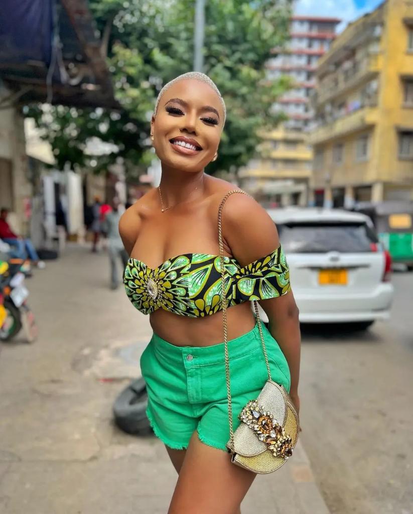 legitngnews's tweet photo. Nancy Isime is making us fall in love with Tanzania!
The media personality has been giving us beautiful photos from her trip.
❤❤❤❤
📸: @nancyisimeh (Instagram)
#legitng #legitposts #nancyisime #sundaygoodness https://t.co/ywd9KMB9MT