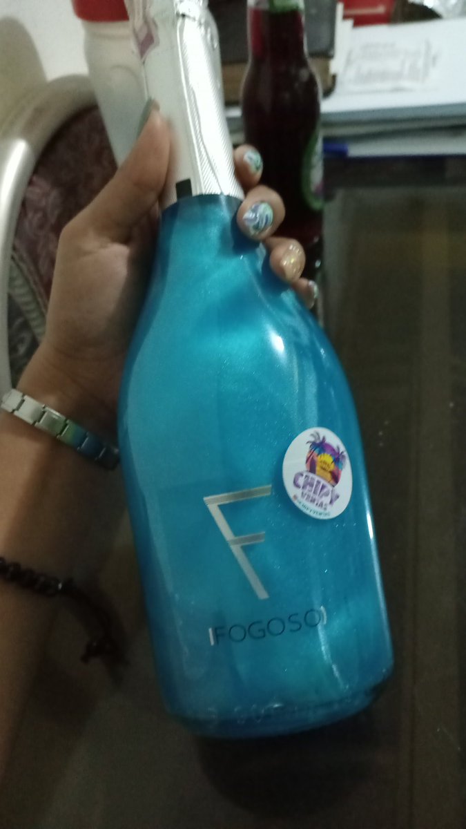 AshlySusam's tweet photo. Bonita.. que ni la quiero destapar
#Fogoso  Me recuerda el Mar 🌊🌊 https://t.co/bePaAi5z9e