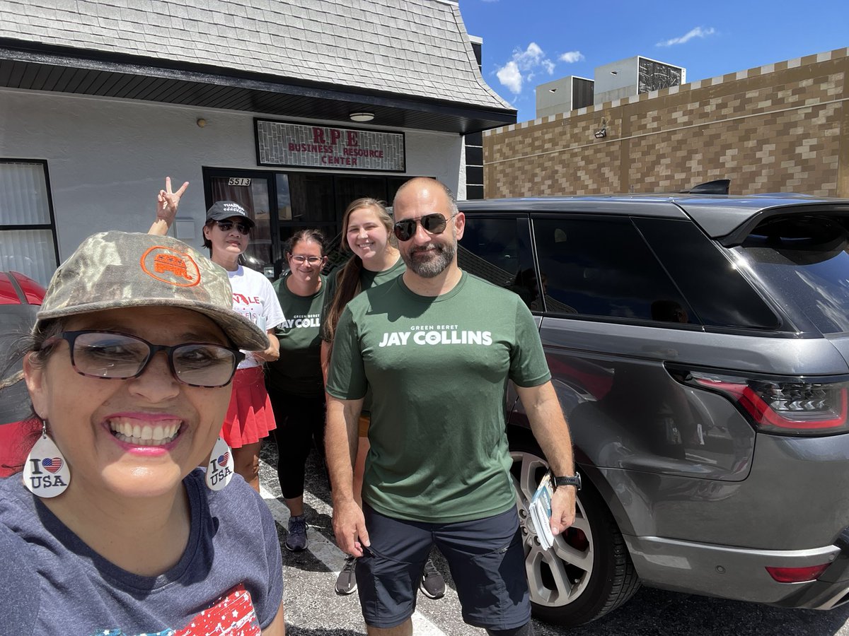 RosiePaulsen's tweet photo. Where’s Rosie?
The “Spanish & PAC” troops where deployed in Town & Country.
We will paint this town #RED #LeadRigh https://t.co/Bq44OgeFO6