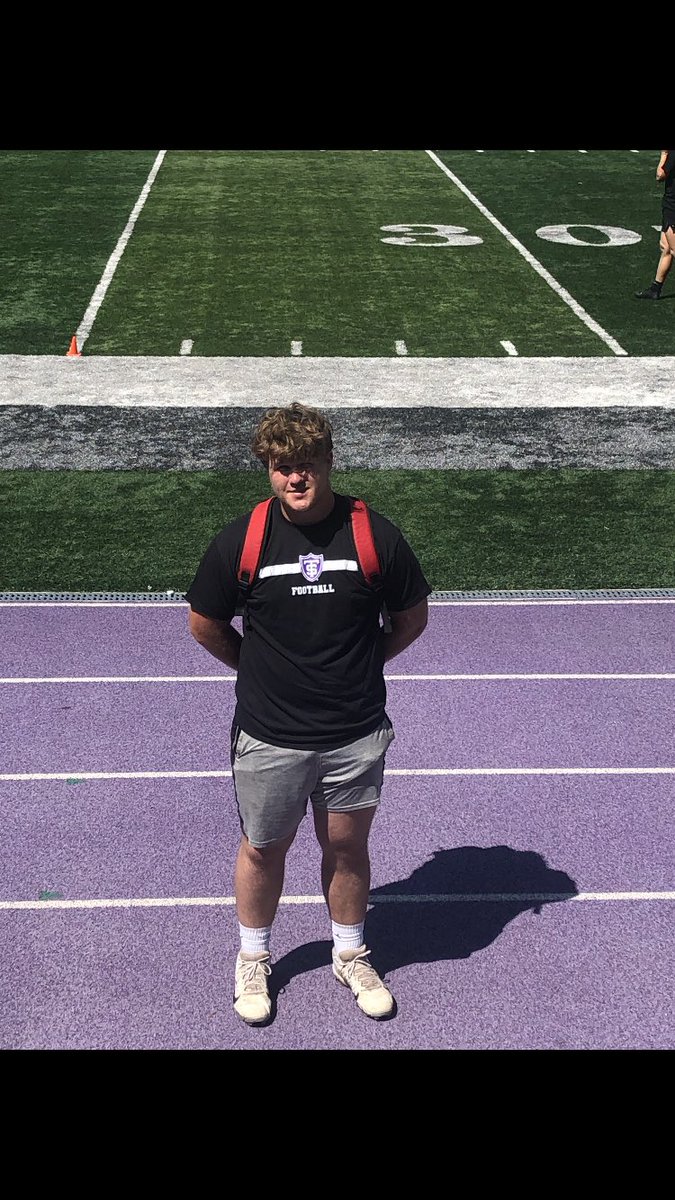 TMACFOOTBAL's tweet photo. St.Thomas camp… thank you coach for the great camp yesterday/tour.  @Coach_Caruso https://t.co/6vAjfqOECv