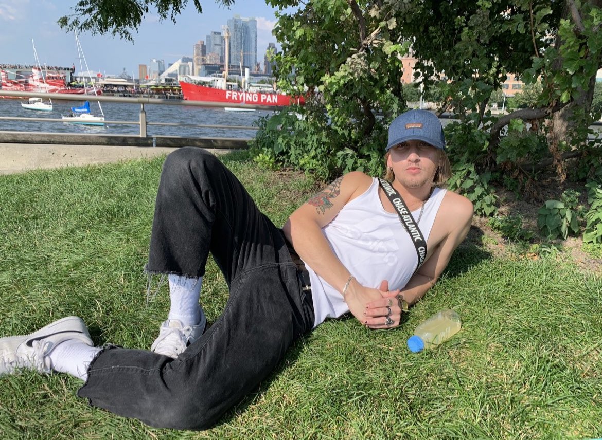 he is truly gorgeous