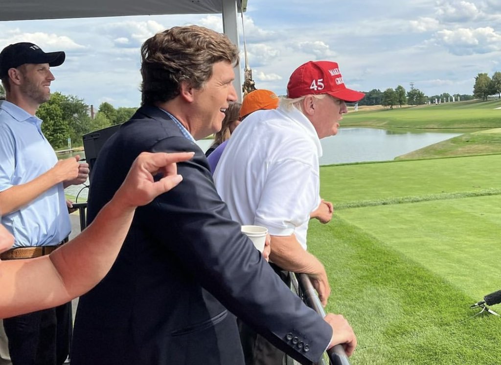 RonFilipkowski's tweet photo. Tucker Carlson showed up at the Saudi golf tournament today. https://t.co/nVdomZeHMt