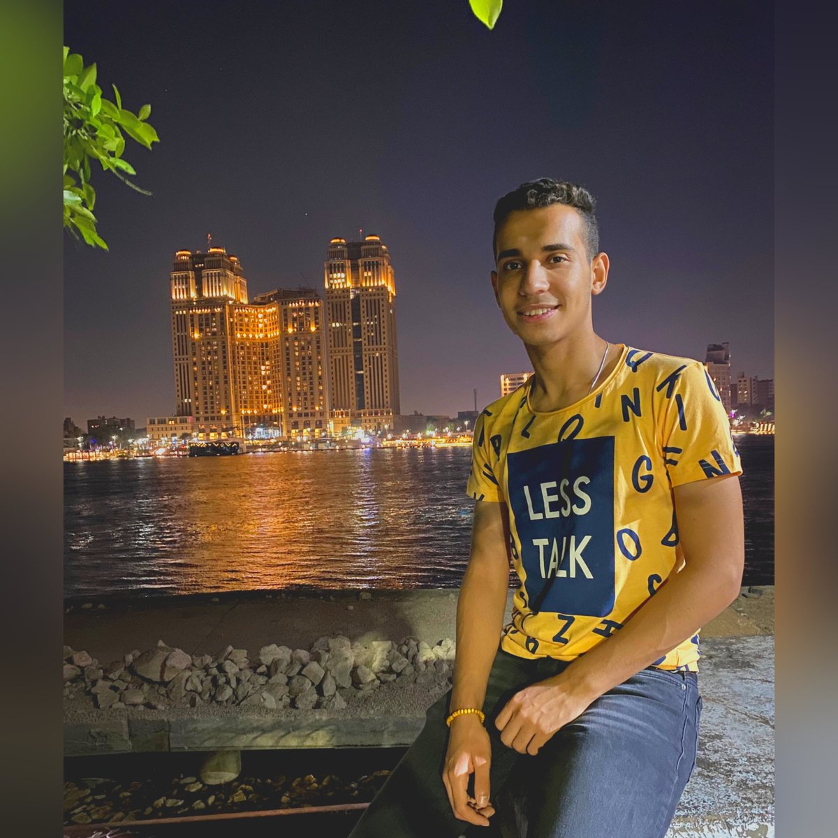 هو معقول احنا مخطفناش قلب حد خالص لحد دلوقتي. ❤️😂