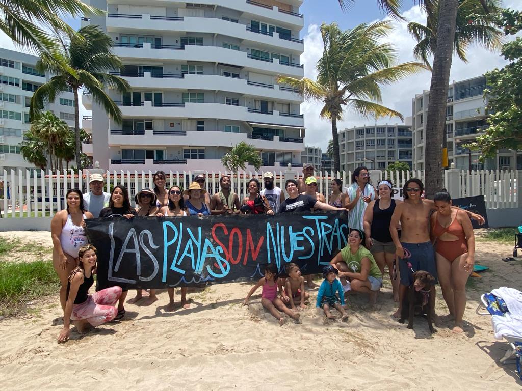 amigxsdelmar_pr's tweet photo. Participamos de #UnVeranoSinBasura. Una oportunidad importante para amplificar el trabajo q nuestra organización ha estado haciendo por 27 años.  
Lo ambiental es político. Agradecemos a nuestros 42  voluntarixs quienes recogieron más de 120 libras de basura. 
Gracias @sanbenito https://t.co/NhEMr5FUjA