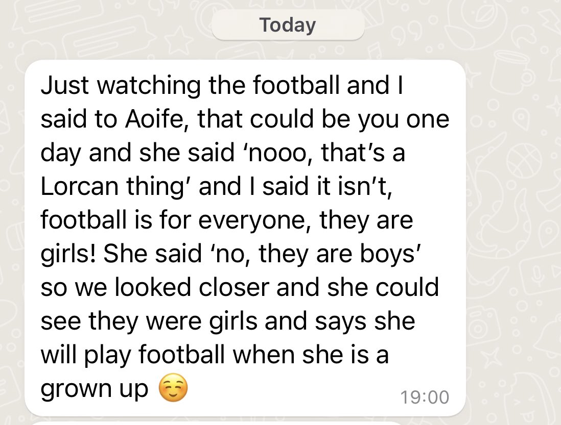annakd28's tweet photo. A text from my sister about my 2yo niece very much highlighting if you can see it, you can be it! 😊 Congratulations to the @Lionesses 🎉⚽️ #Itcamehome https://t.co/JKDbZPu2Wb