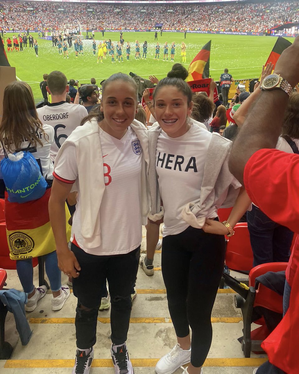 Well done @Lionesses you’ve made dreams come true! What an inspirational day for everyone! 🦁🏴󠁧󠁢󠁥󠁮󠁧󠁿

#LionessesLive #WEURO2022