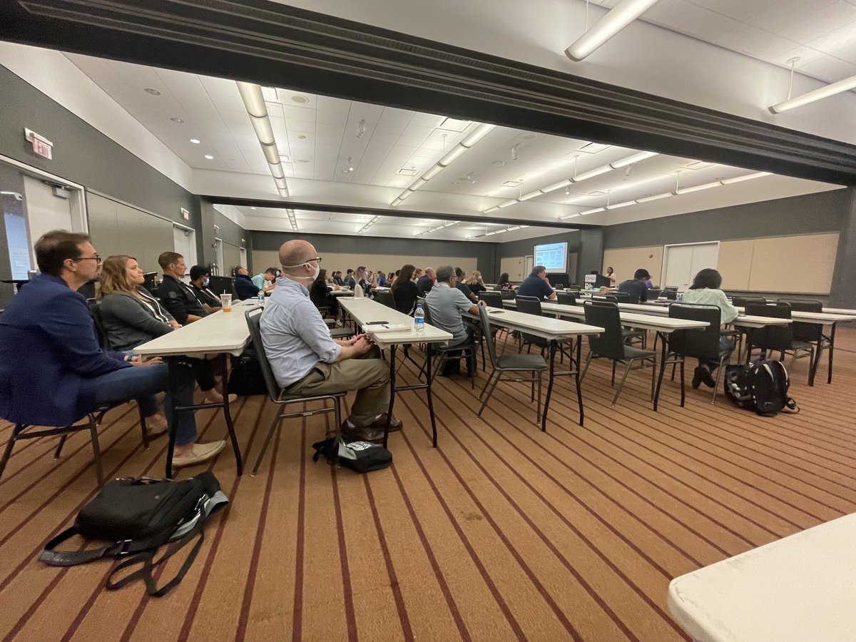 HelenRTaylor2's tweet photo. Plant based and alternative products professional development group @ #IAFP2022 
#foodsafety #Zero2five https://t.co/MLQ758Pjpl