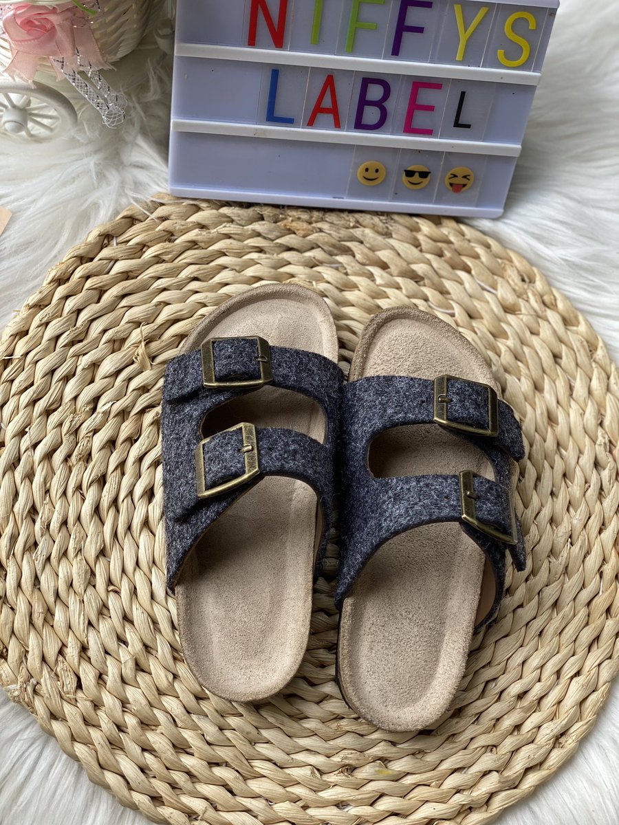 Niffylabel's tweet photo. Handmade Birkenstock for kiddies
For more info visit our Instagram page : https://t.co/doYlqwA12a

Cc:@HafeezAkanni_ https://t.co/LeTbyOLR1c
