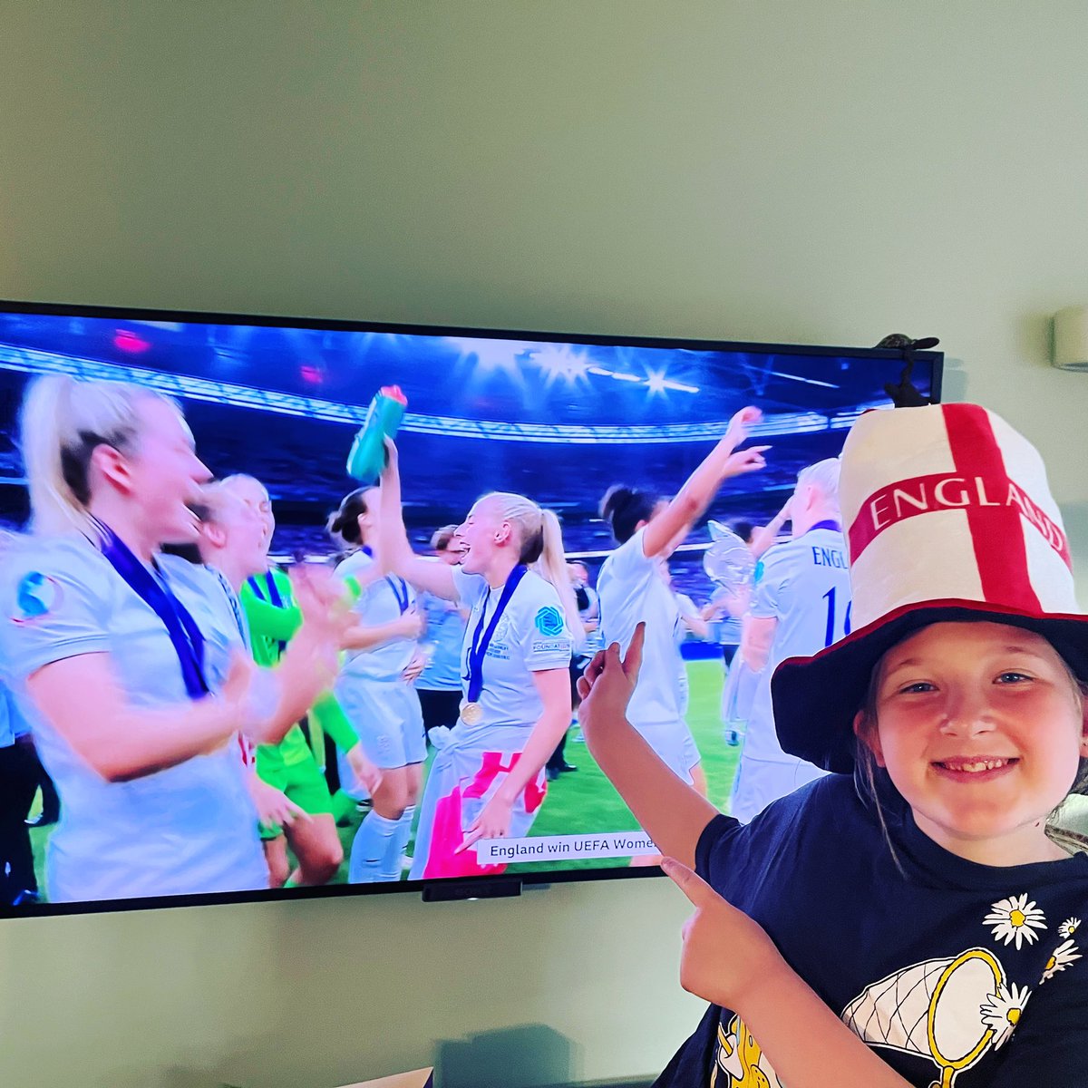 Jess Positive tweet media