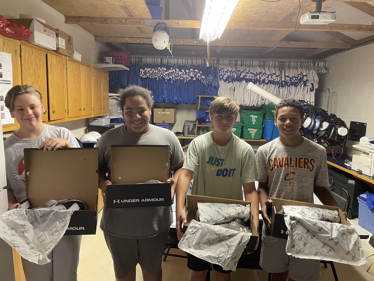 FullyEquipped 🎒 tweet media