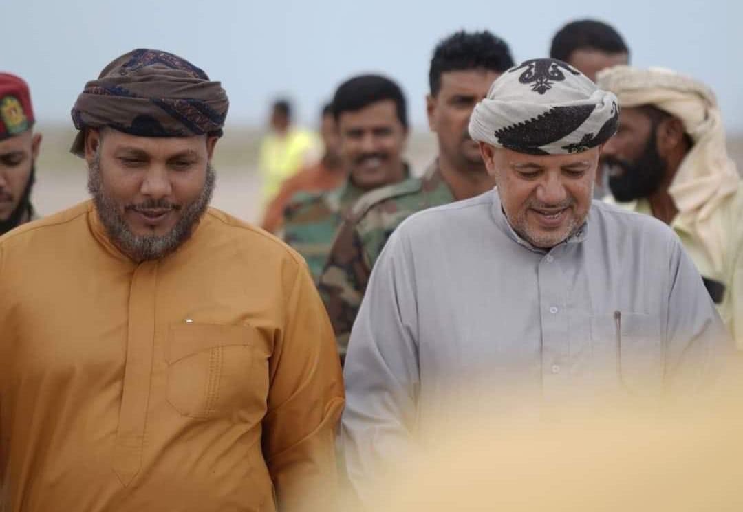 abdullah_afrar's tweet photo. نبارك للمهندس/رافت علي ابراهيم الثقلي تعيينه محافظاً لمحافظة ارخبيل سقطرى ونتمنى له كل التوفيق والسداد في مهامه المستقبلية لخدمة المصالح العليا لمحافظة سقطرى وتطلعات ابنائها. https://t.co/Px8c6gMmcH