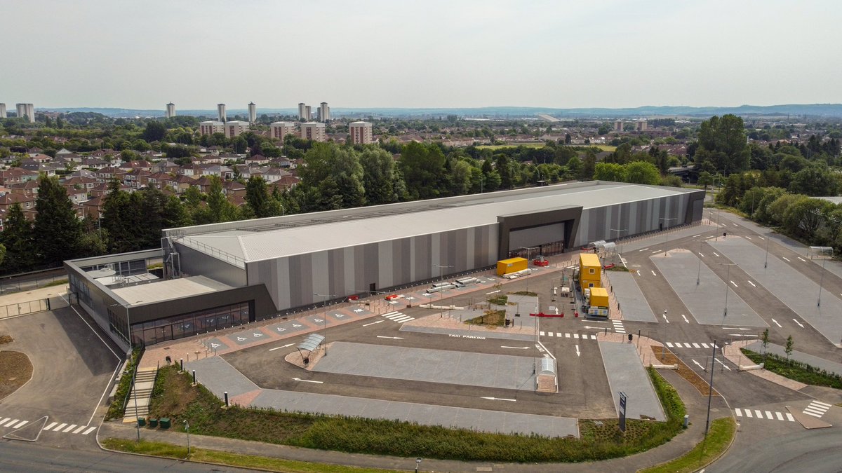 EyeintheskyGla's tweet photo. Drumchapel’s Range making ready to open©📸 #Glasgow #scotland #drumchapel @kierconstruct @kiergroup @TheRangeUK @MCLalloa @GlasgowCC @GlasgowWEToday @ScoConstructNow @CNplus @SBF1895 @Glasgow_Live @WhatsOnGlasgow @GlasgowCityRgn @Glasgow_Times @drum_cycle  #retail #Hardware https://t.co/Bq0s4kEvPE