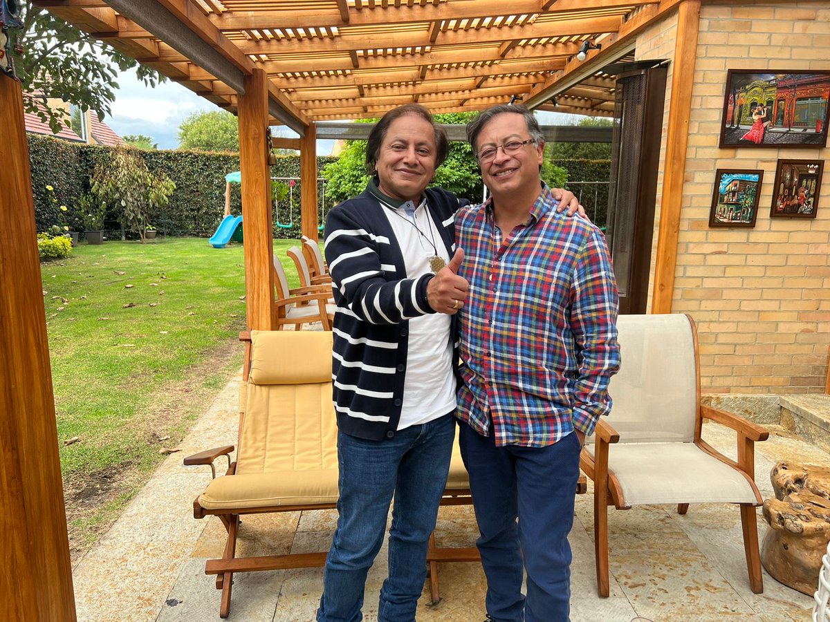 Juan Fernando Petro Urrego tweet media