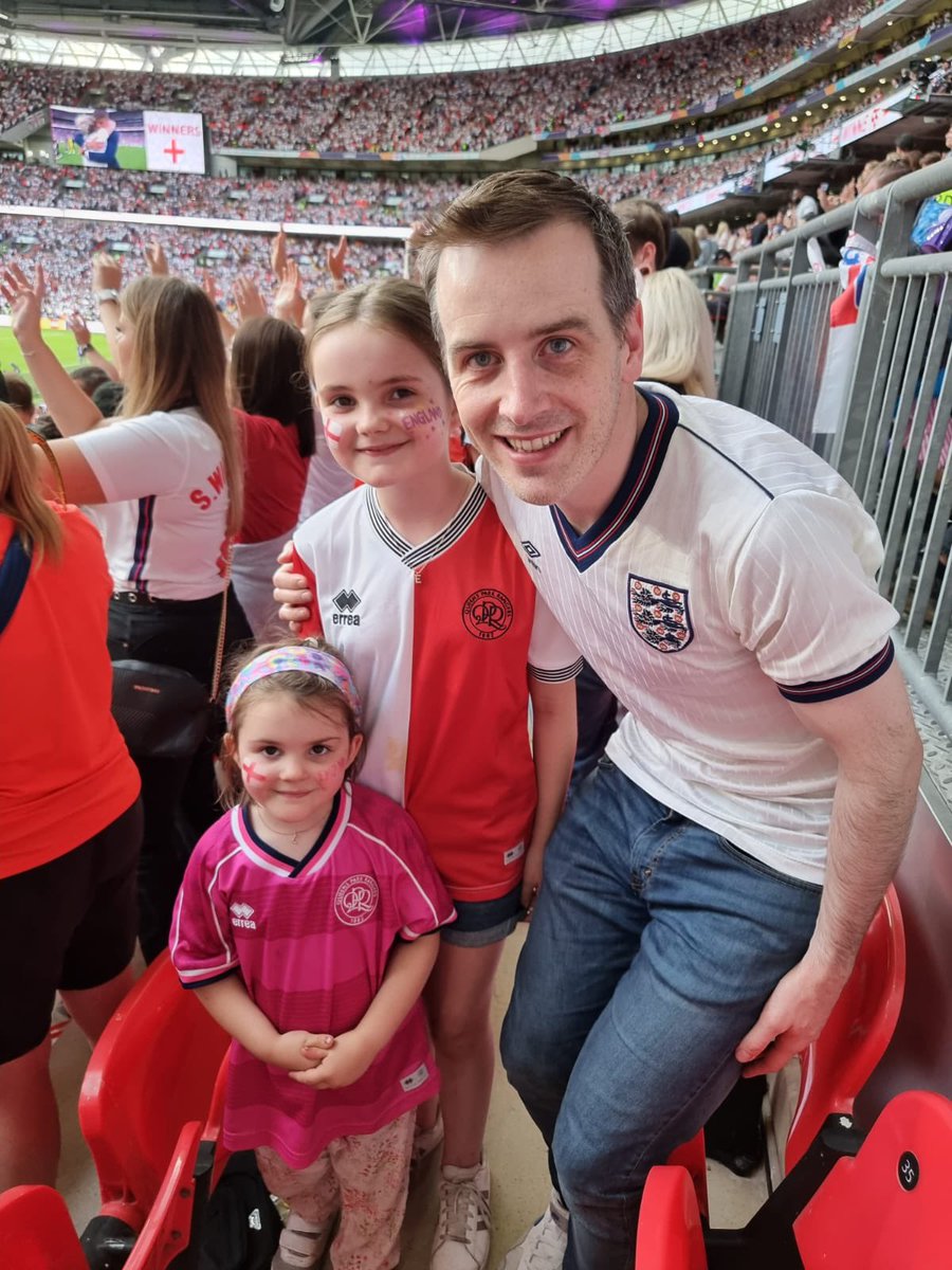 DavidRoohan's tweet image. QPR back at Wembley

@Lionesses #EURO2022 @Chloe_Kelly98 @QPR