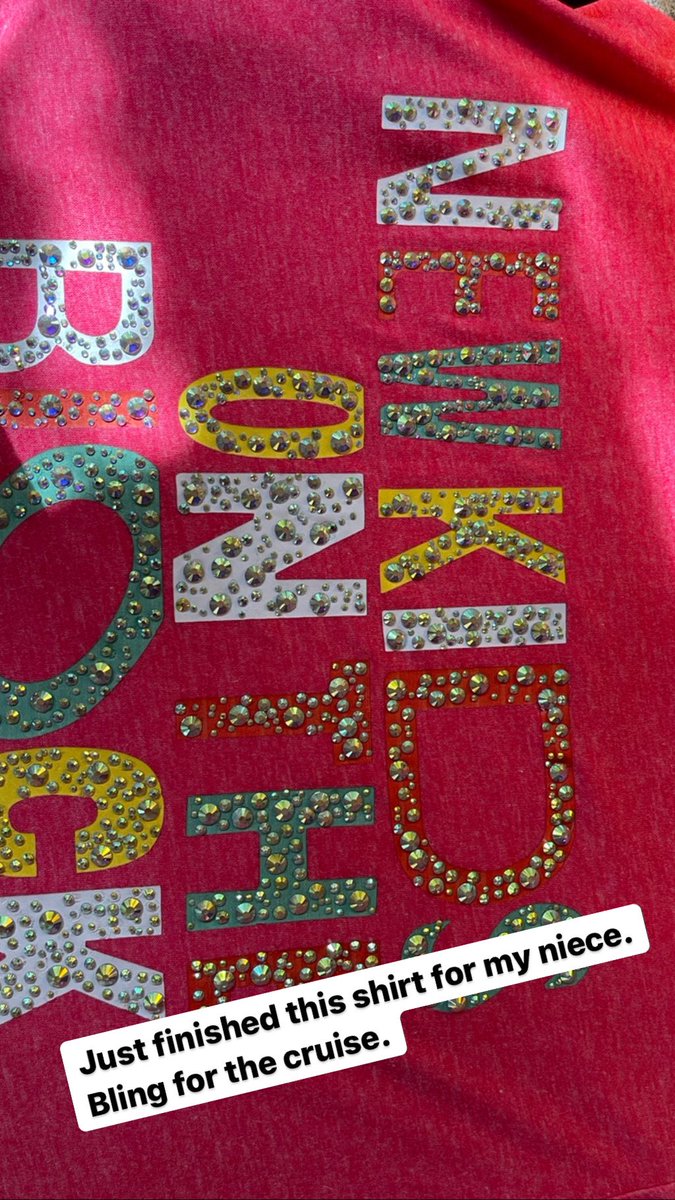 jennwolfe818's tweet photo. Just finished this shirt for my niece. Bling for the cruise. #nkotbcruise2022 #lidodeck #JordanKnight @DonnieWahlberg https://t.co/wdSJE7Z3xa