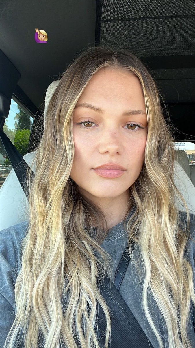 oliviaholtbr's tweet photo. A mulher mais linda do mundo!

Olivia Holt | Instagram Stories https://t.co/Izm0KzqSBS