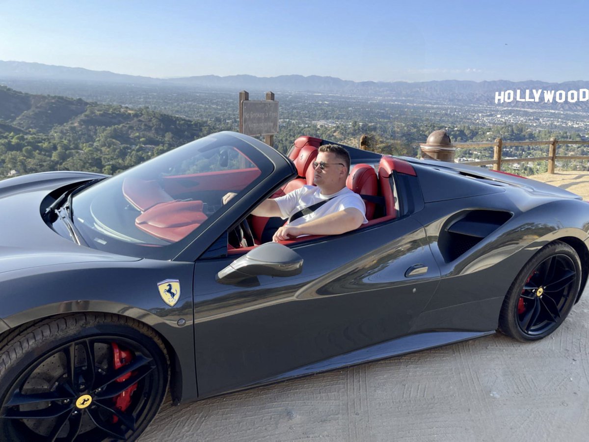 samuel_leeds's tweet photo. When driving in luxury in America, people clap when you speed past. They come to your car and ask “what do you do for a living? How can I do the same?” 

You drive the same car in the UK and they roll their eyes and shout “prick!”.

True story. https://t.co/CO5eo6g5vf