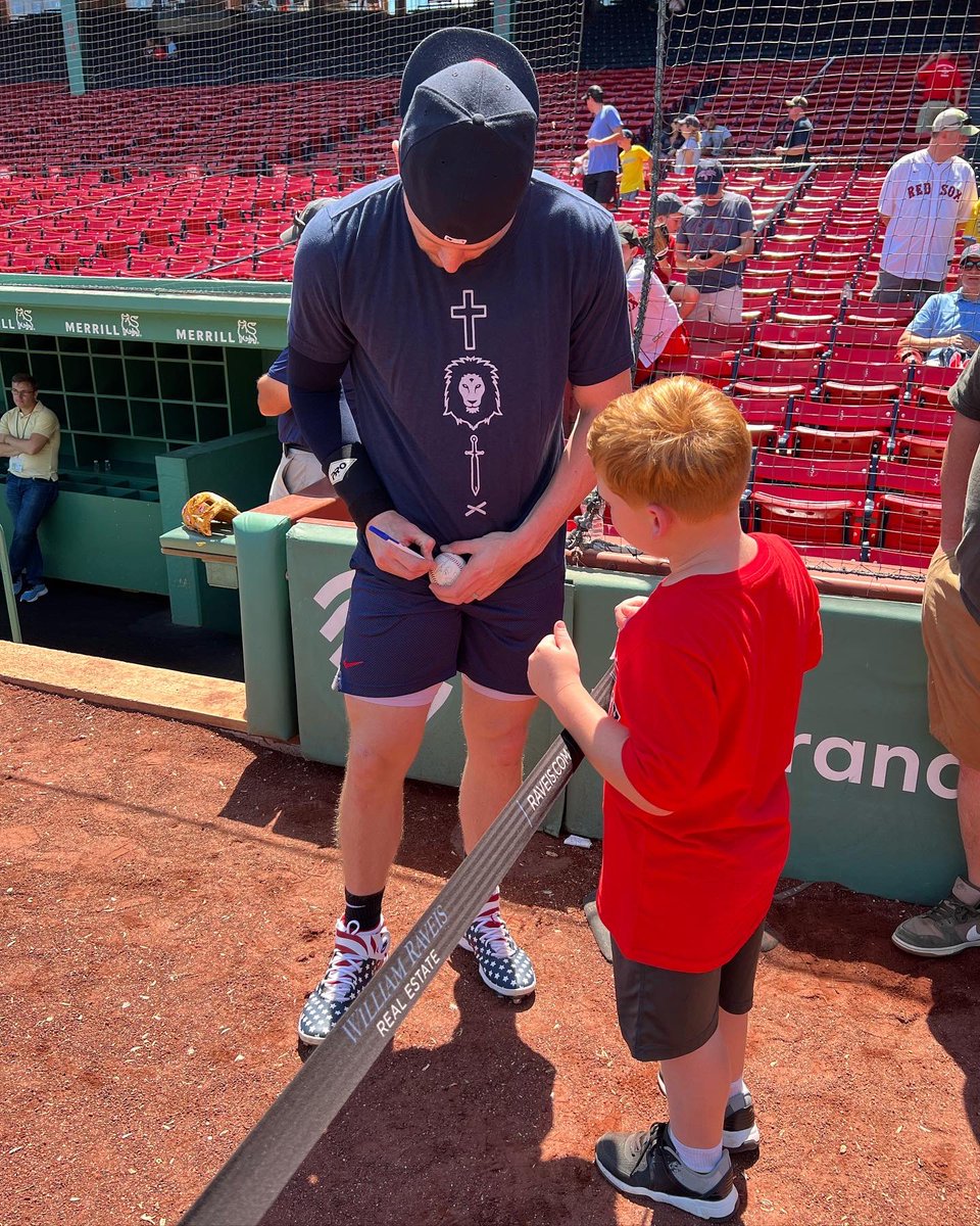 Steve_DaSilva's tweet image. Game 103
Luke 1st Game @PatEuglow @AmberEuglow (1/2)