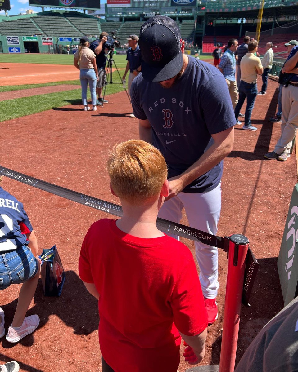 Steve_DaSilva's tweet image. Game 103
Luke 1st Game @PatEuglow @AmberEuglow (2/2)