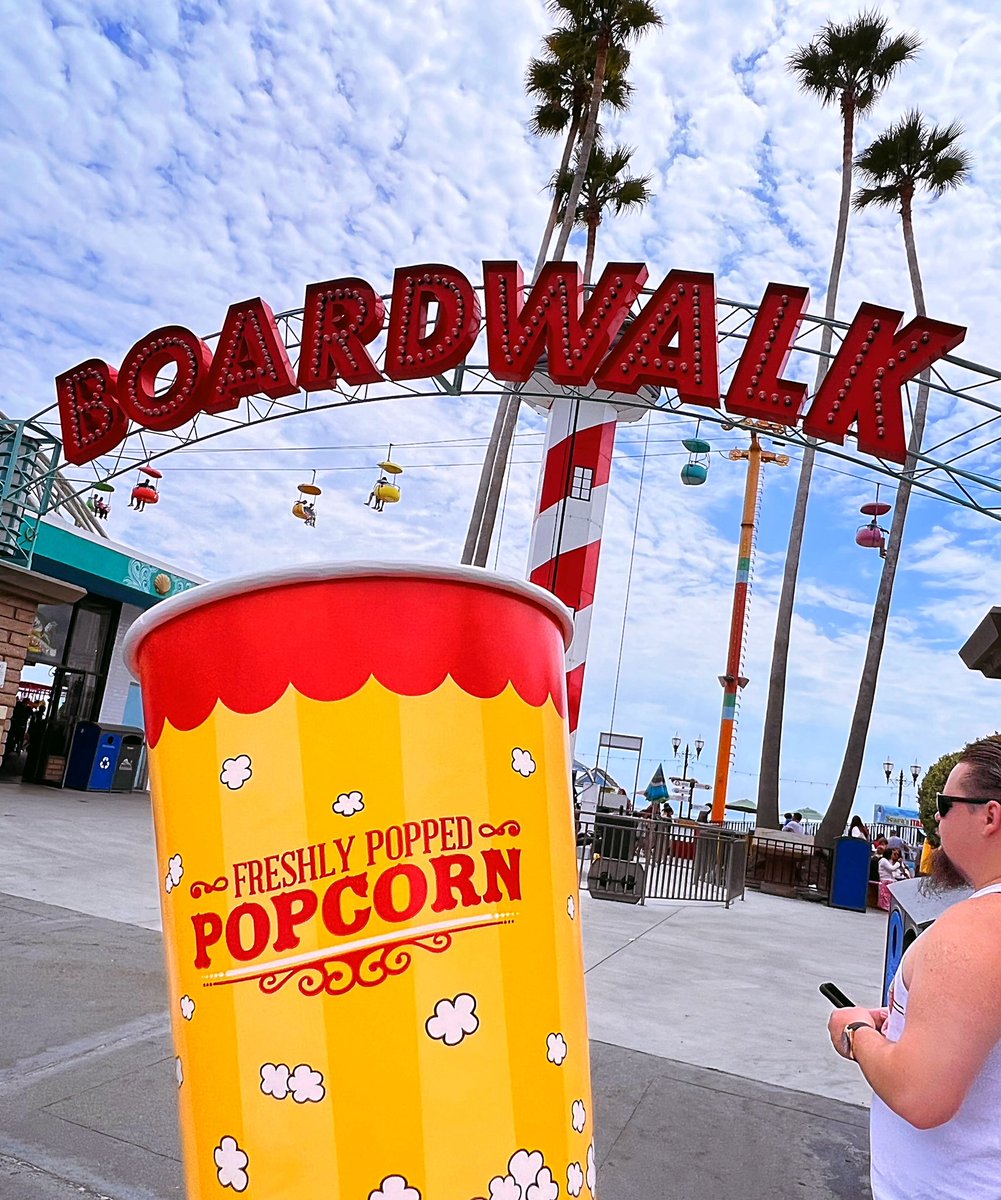 SimGuruPopcorn tweet media