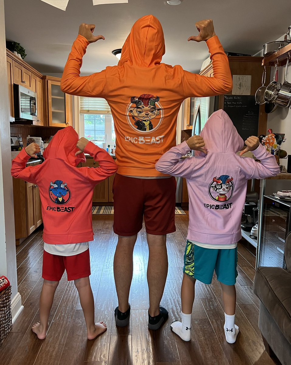 FrianBisher's tweet photo. MERCH ALERT!!! @EPICBEASTnft 
What a way to wrap up a week of family vacation! #ForTheHorde https://t.co/7FdWmlFU3M