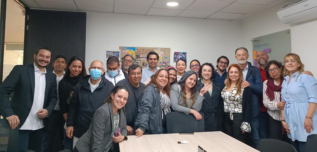 Nuestro Director Ejecutivo <a href="/eugenioduarte/">Eugenio Duarte Benavides</a>, presente en la reunión de organizaciones civiles. FUNDIMUSICOL y USAID trabajaremos en conjunto para el desarrollo del proyecto INTEGRA, creado por 
<a href="/USAID_Colombia/">USAID/Colombia</a>
