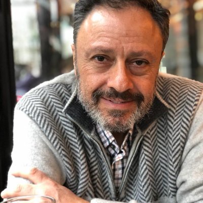 AASociolog's tweet photo. Con mucho pesar comunicamos el fallecimiento de nuestro amigo y compañero Federico Schuster. Federico fue uno de los académicos más importantes de nuestro país y la región, ex decano de la Facultad de Ciencias Sociales de la Universidad de Buenos Aires (UBA) (1/2) https://t.co/WTV0rjmTa3