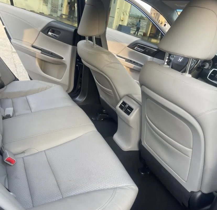 echidiimemotors's tweet photo. 🏁👴🏾🏁
Make: Honda
Model: Accord
Year of manufacture: 2013
Condition: Foreign Used
Transmission: Automatic
Price:₦6,600,000
Location: Lagos
For more inquiries Dm on WhatsApp:+2347036231617
#247echi https://t.co/zKnqPK1ABy