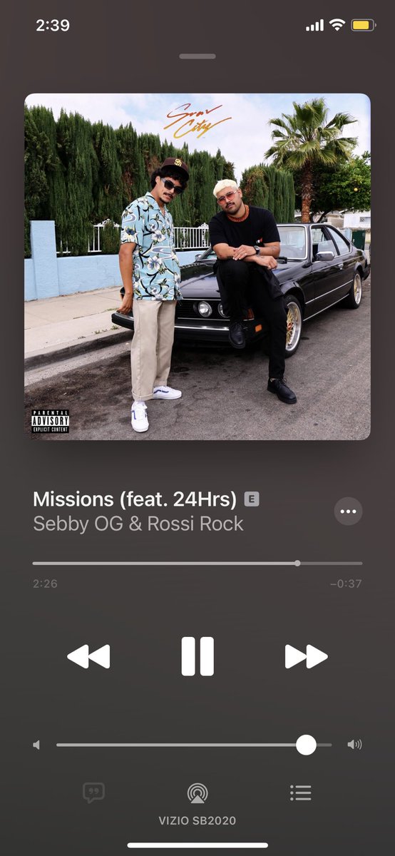 Nothing like a barrio view and @RossiiRock <a href="/sebbyog/">🐆</a> album