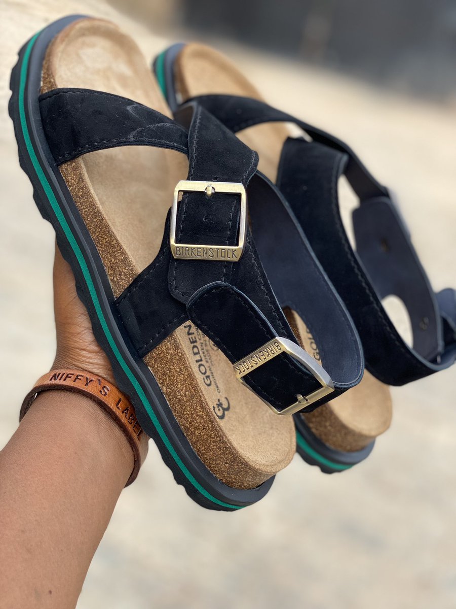 Niffylabel's tweet photo. For the love of cross slides and Birkens, check out these beautiful masterpieces. #Handmade #withlove #explorepage #BBNaijaGuinnessSmooth #BBNaija #gistloverblog #lagoshoemaker #abeokutaShoemaker https://t.co/2iCQE813bb