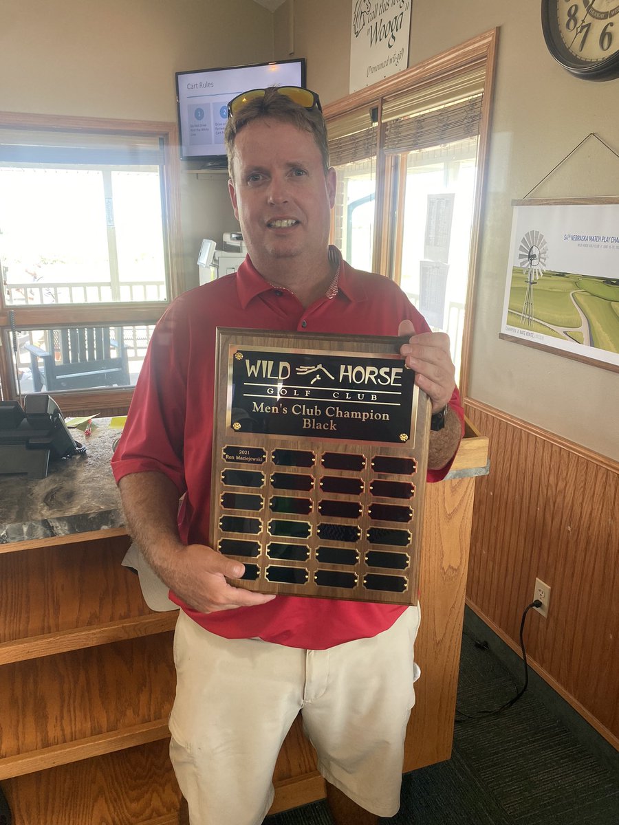 Your 2022 Black Tee Champion, Mike Crow!!! golfgenius.com/pages/86569815… #WildHorse #FearTheWooga #ClubChampionship