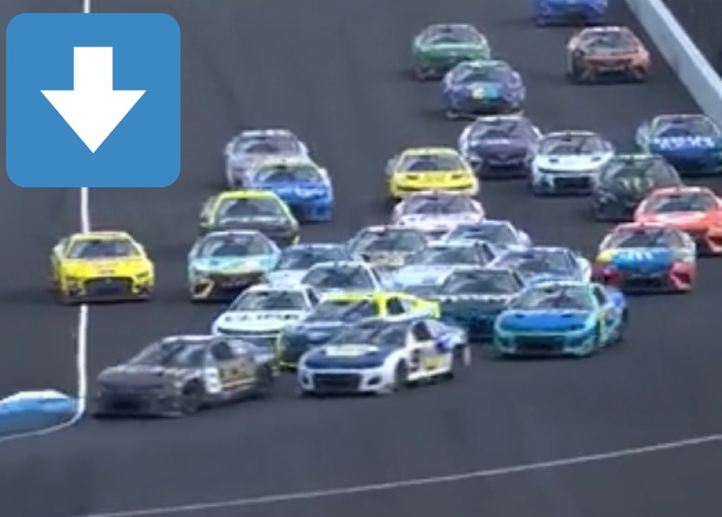 ESPNMcGee's tweet photo. Me on PlayStation with damage turned off. #NASCAR https://t.co/iAjLnnck3n