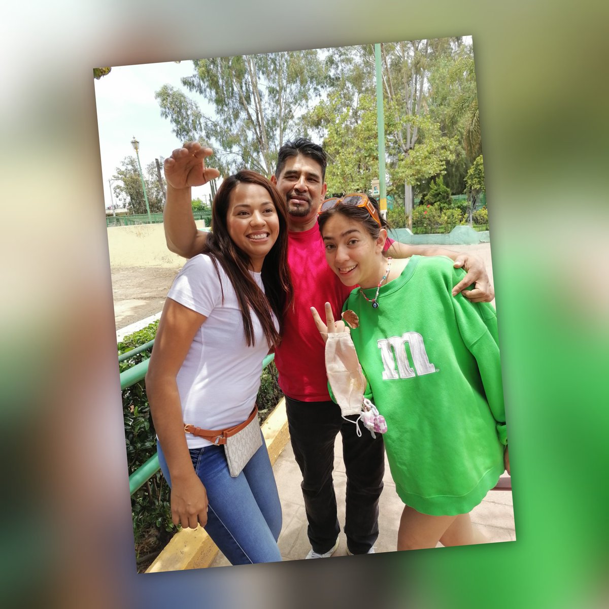 CaroBRiubi's tweet photo. #Inprovisando https://t.co/RCS440QQpx