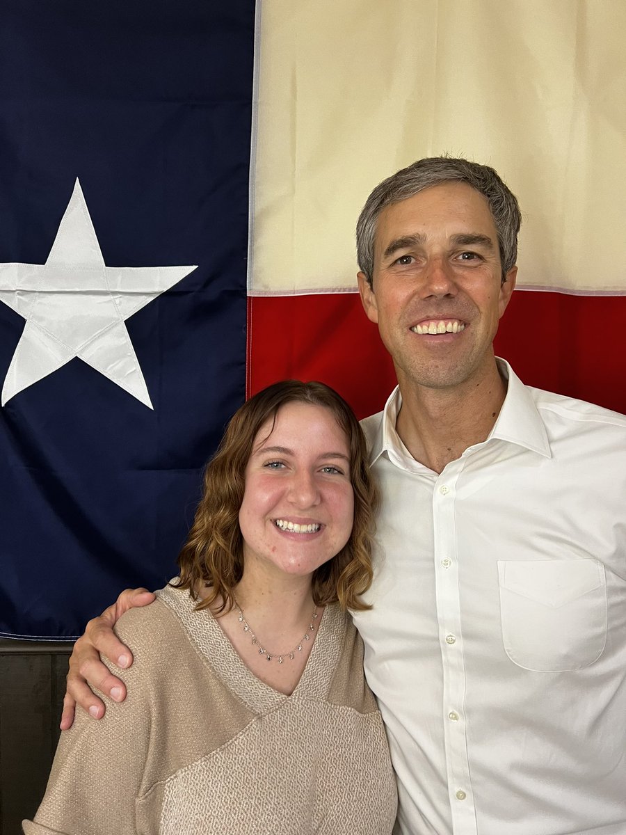BetoORourke's tweet photo. Just met 12 first-time voters in Port Arthur! Great to see Gio, Reyes, Jadyn, Karen, and Caroline. https://t.co/y3X16MODdW