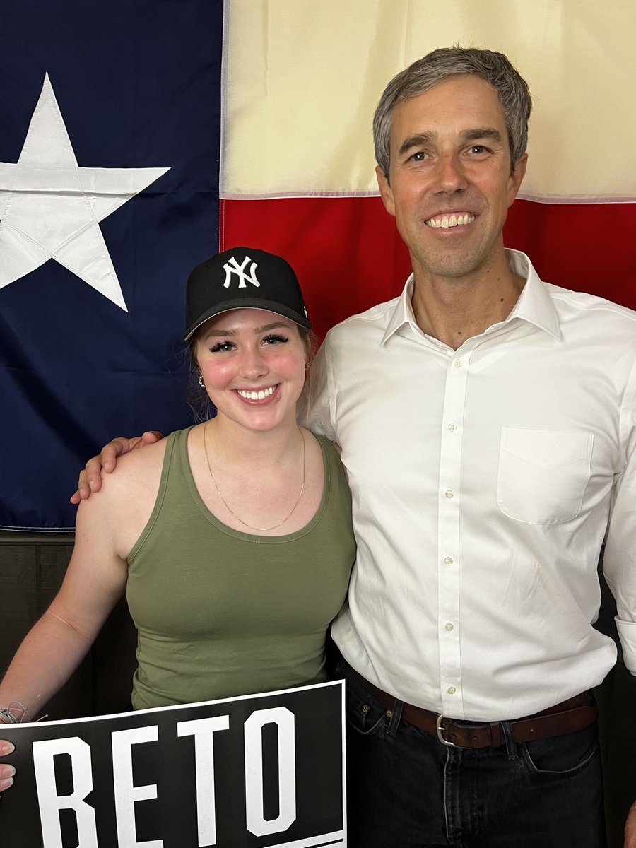 BetoORourke's tweet photo. Just met 12 first-time voters in Port Arthur! Great to see Gio, Reyes, Jadyn, Karen, and Caroline. https://t.co/y3X16MODdW