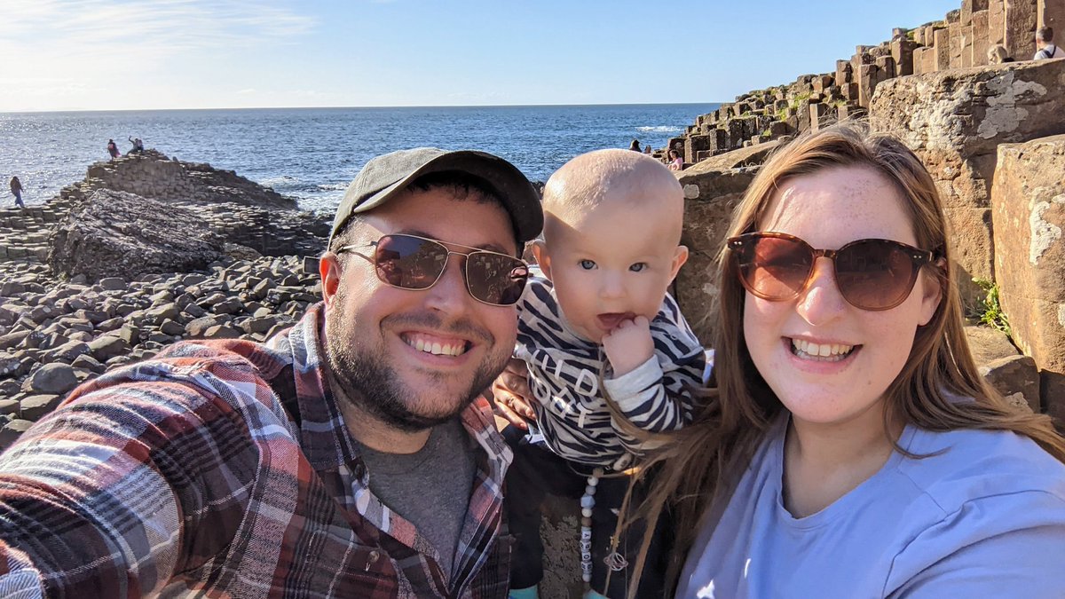 watchman1906's tweet photo. I've been quite lucky to have been able to explore some pretty amazing places in Northern Ireland over the last 10 years, but the Giant's Causeway is certainly right up there. It was so nice to take Rory for his first visit 💙 https://t.co/lkLyVz5FuL