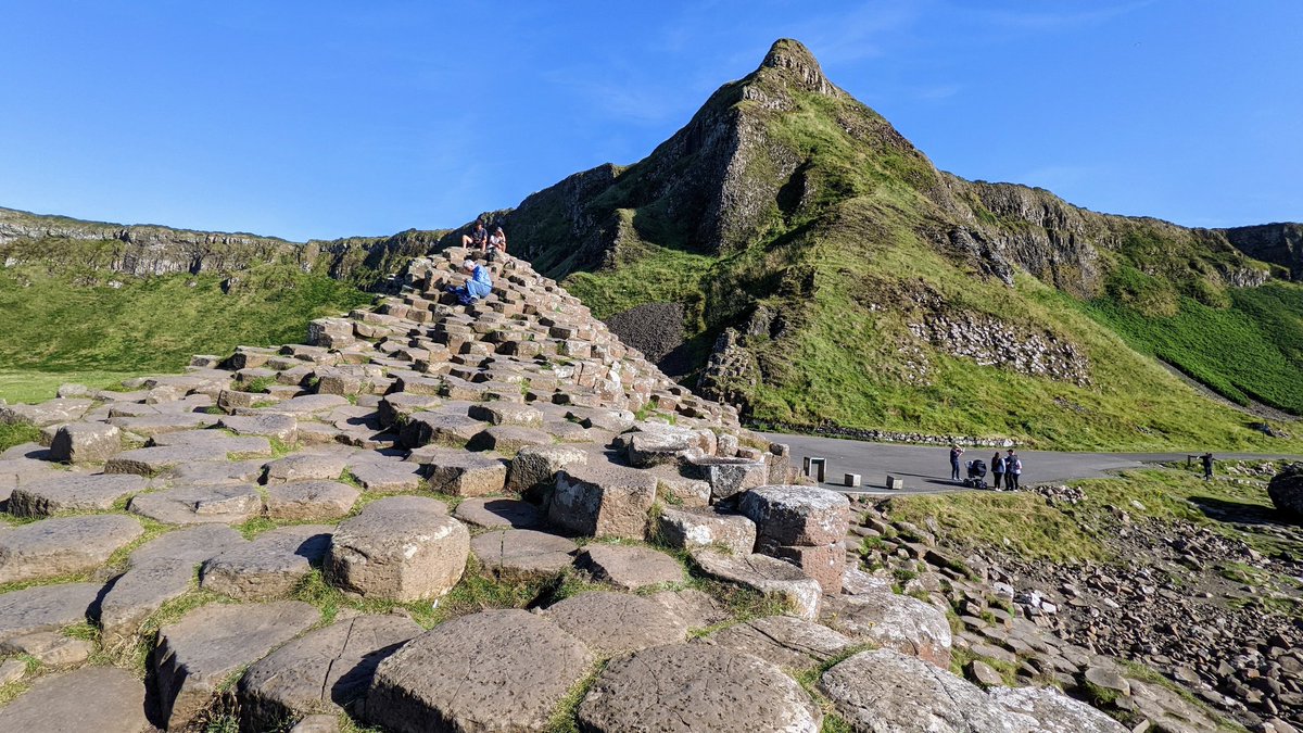 watchman1906's tweet photo. I've been quite lucky to have been able to explore some pretty amazing places in Northern Ireland over the last 10 years, but the Giant's Causeway is certainly right up there. It was so nice to take Rory for his first visit 💙 https://t.co/lkLyVz5FuL