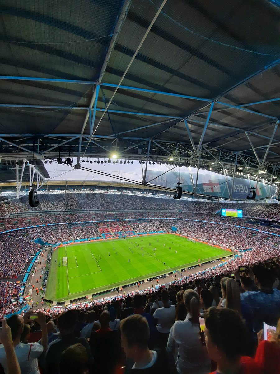 ctsmclovinya's tweet photo. Just over a year ago, heartbroken at Wembley, wondering when it would come home.

Of course our fearless @Lionesses would bring it home.

Endlessly proud, what a day. What a squad. The women's game will only grow from here - and it's about bloody time ❤️

#ENGGER #WEuro2022Final https://t.co/Fj9x5eBzFw
